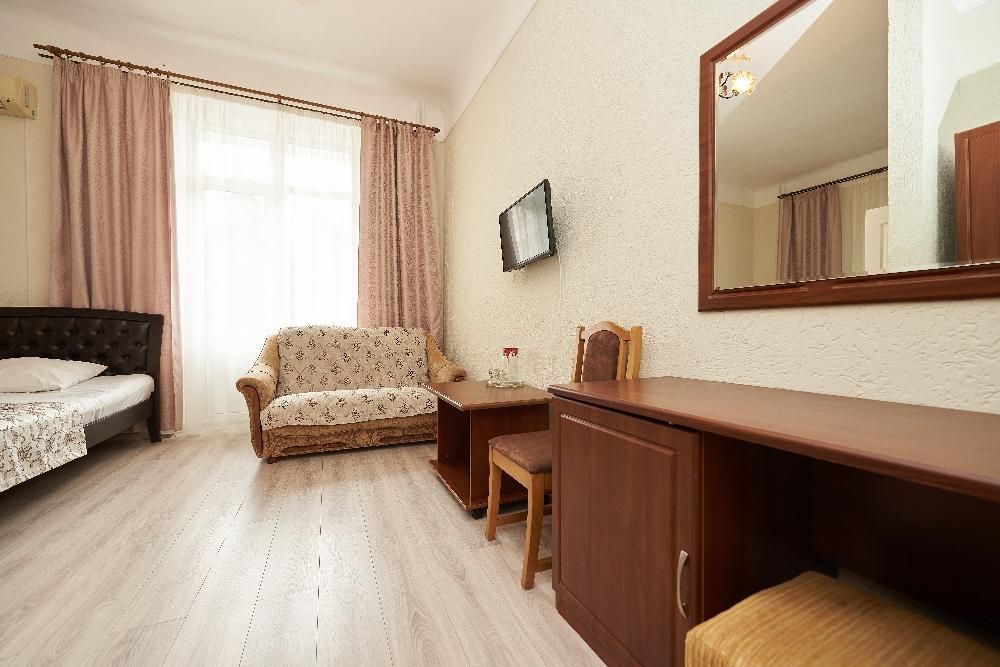 ЦЕНТРОСОЮЗ-ЕССЕНТУКИ, санаторий (размещение с 2 лет, лечение с 4 лет) - 116