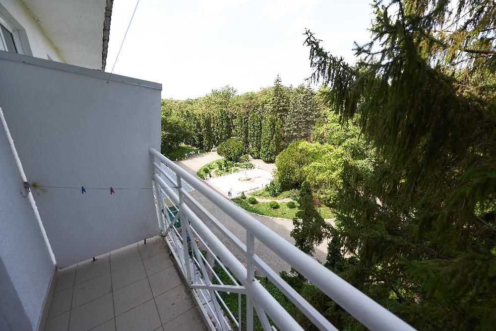 ЦЕНТРОСОЮЗ-ЕССЕНТУКИ, санаторий (размещение с 2 лет, лечение с 4 лет) - 112