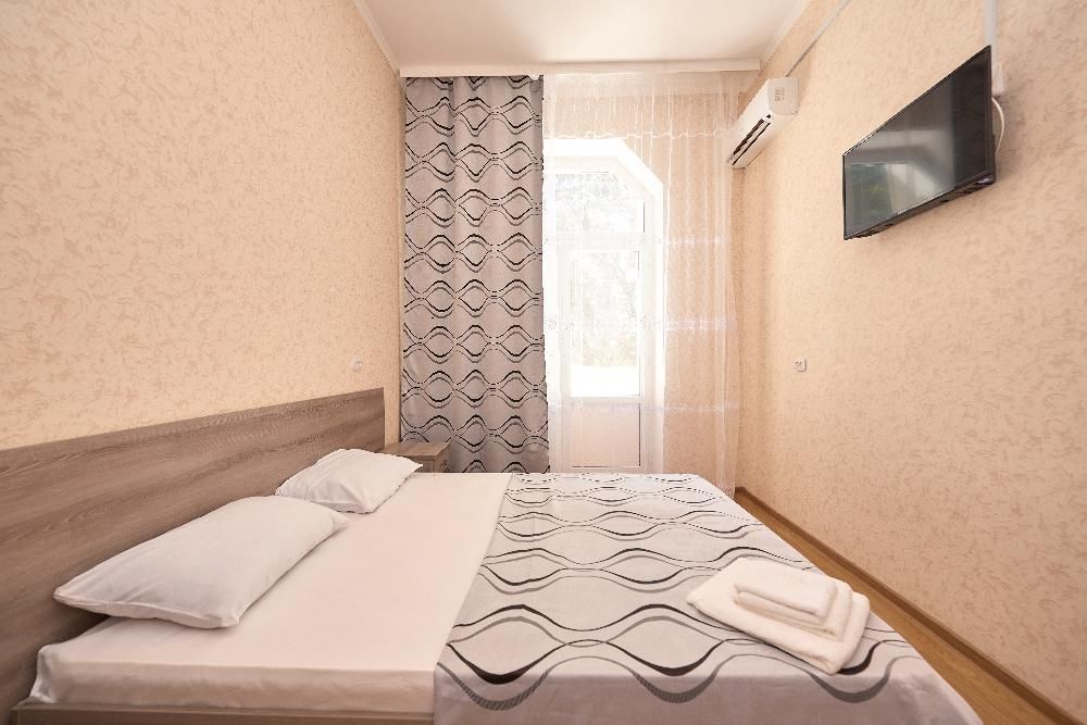 ЦЕНТРОСОЮЗ-ЕССЕНТУКИ, санаторий (размещение с 2 лет, лечение с 4 лет) - 150