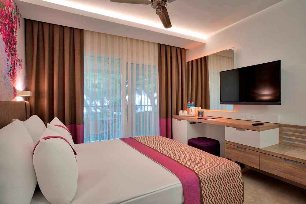 Pirates Beach Club HV - 46