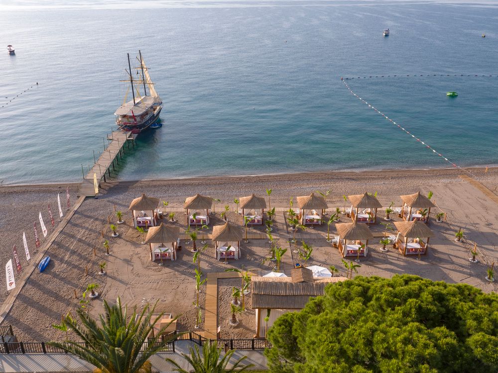 Pirates Beach Club HV - 17