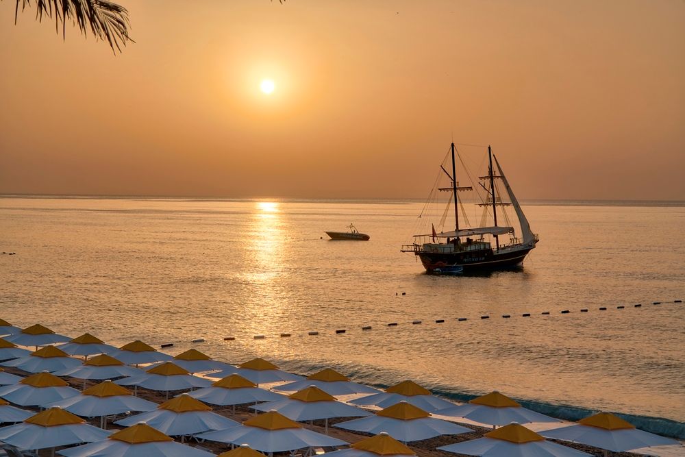 Pirates Beach Club HV - 13