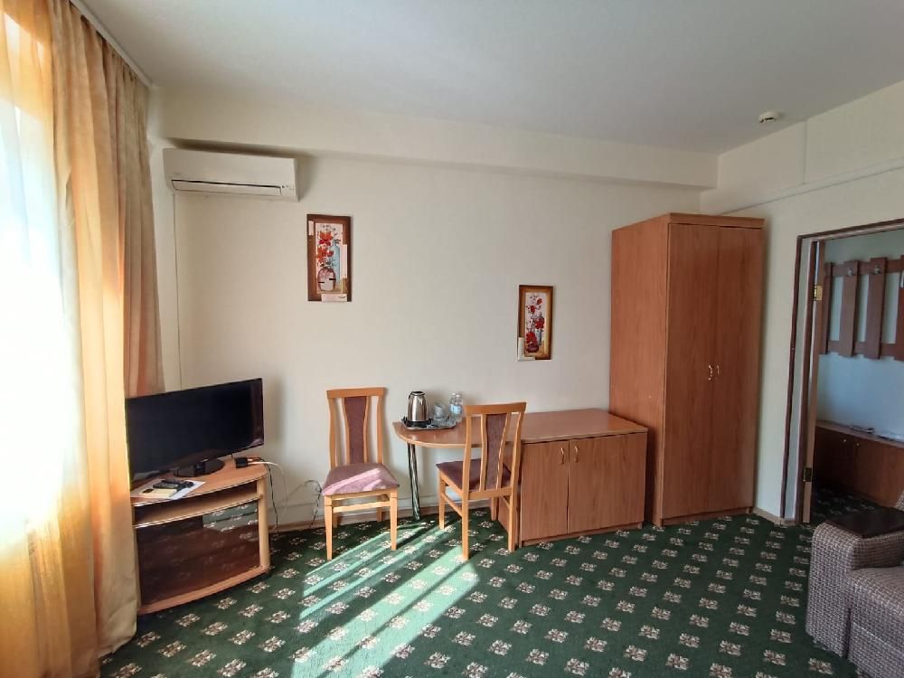 КУБАНЬ, пансионат - 19