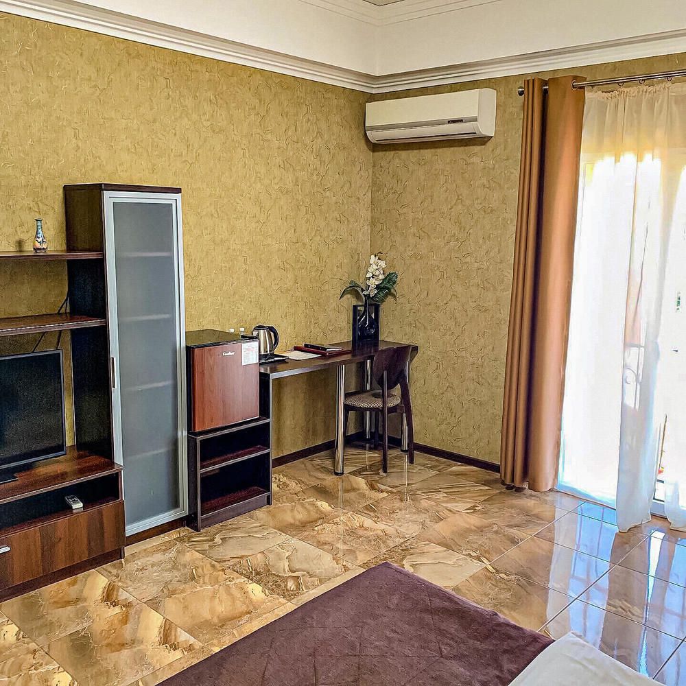 НОЧНОЙ КВАРТАЛ, гостинично-ресторанный комплекс - 38