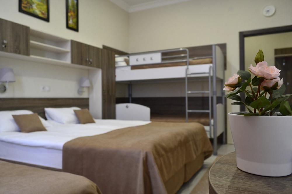 PARK & HOUSE, отель - 108