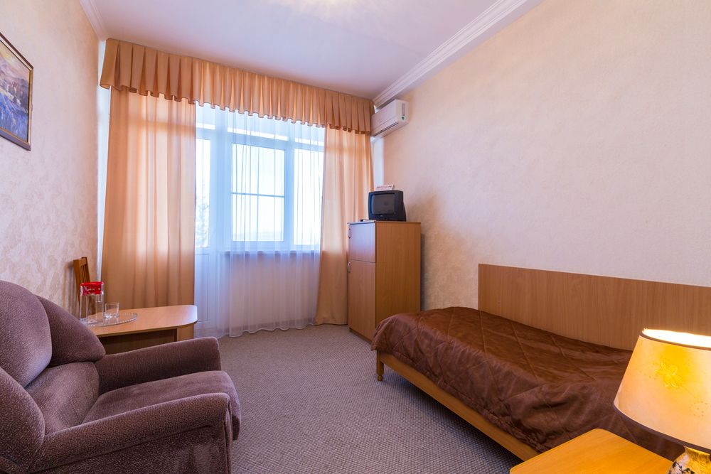 ВИКТОРИЯ, санаторий (размещение детей с 4 лет) - 70