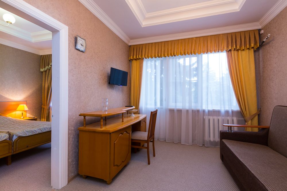 ВИКТОРИЯ, санаторий (размещение детей с 4 лет) - 52