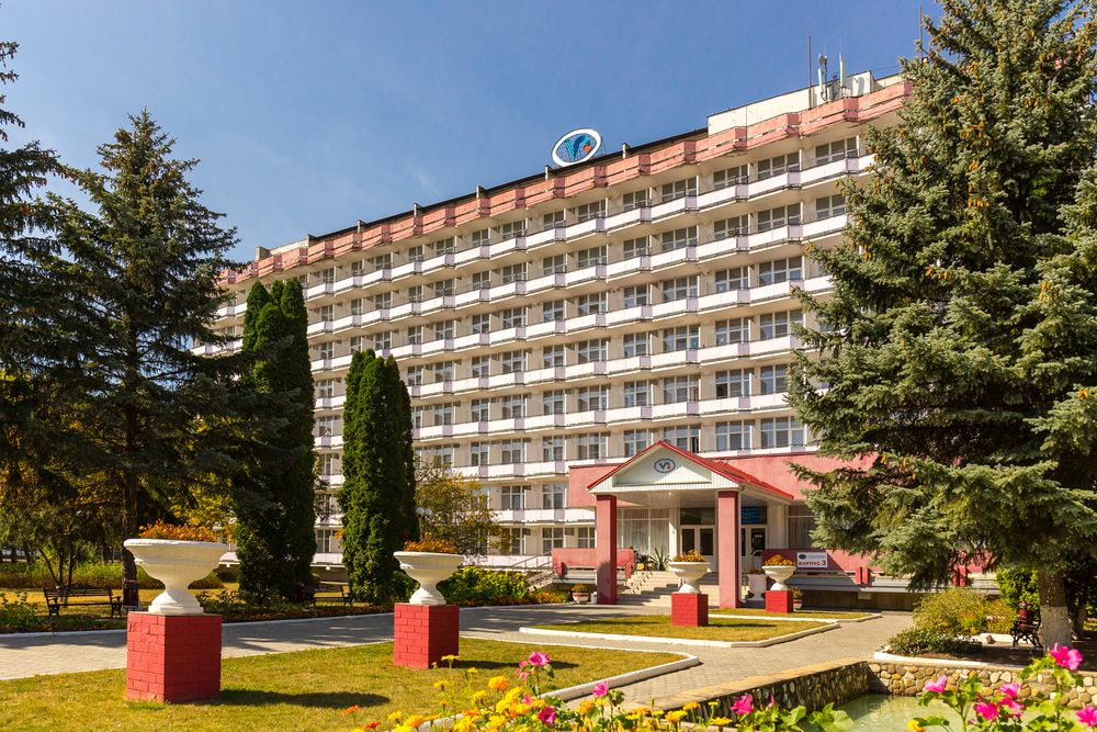 ВИКТОРИЯ, санаторий (размещение детей с 4 лет) - 2