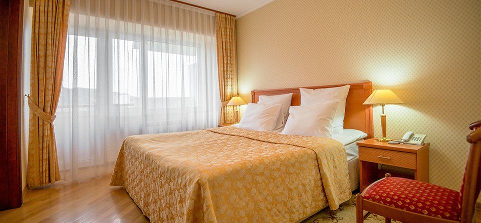 ИНТУРИСТ, отель - 15