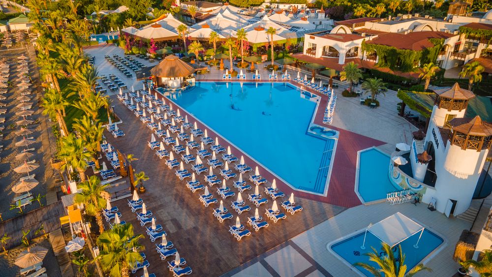 Emelda Sun Club - 14