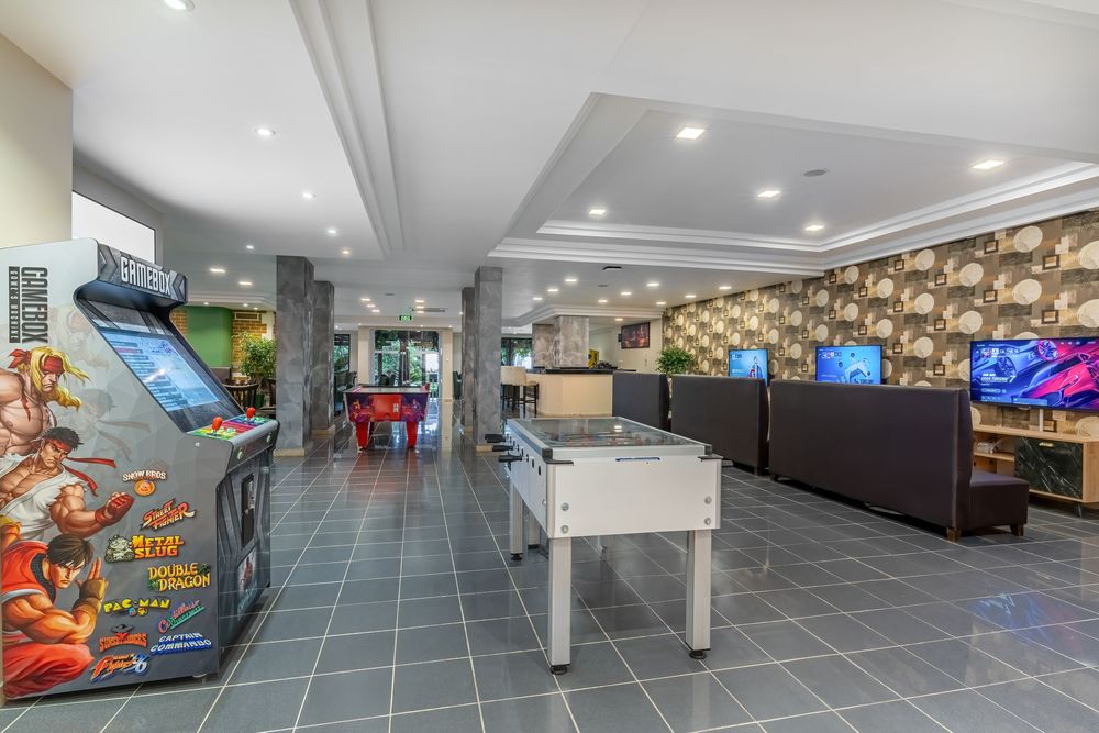 Emelda Sun Club - 41