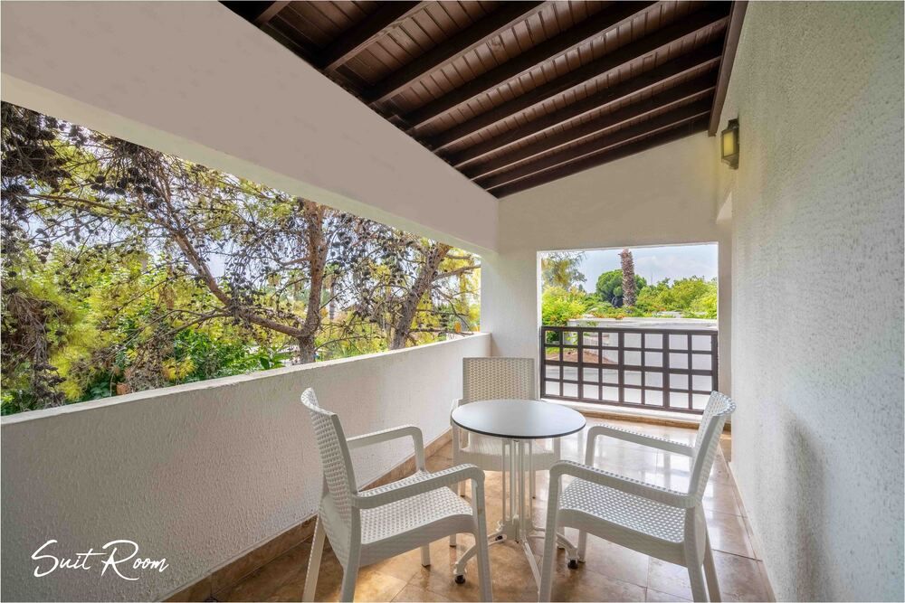 Emelda Sun Club - 56