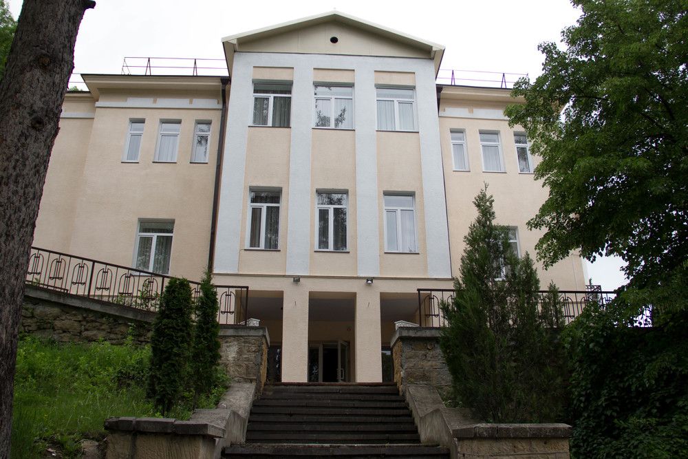 СМЕНА, санаторий - 2