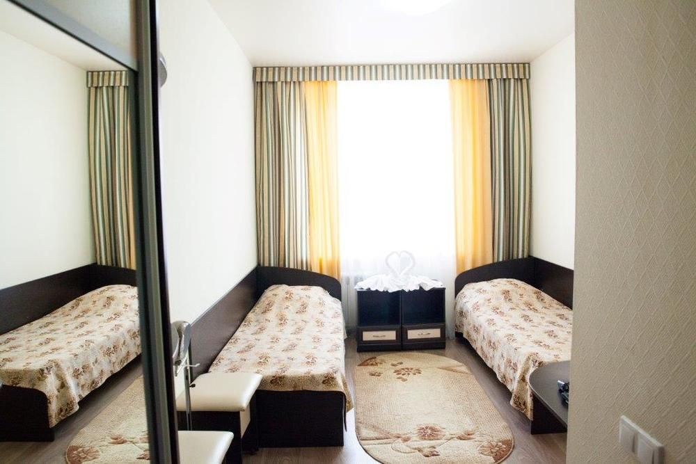 ЮНОСТЬ, медицинский центр (размещение детей с 4 лет) - 31