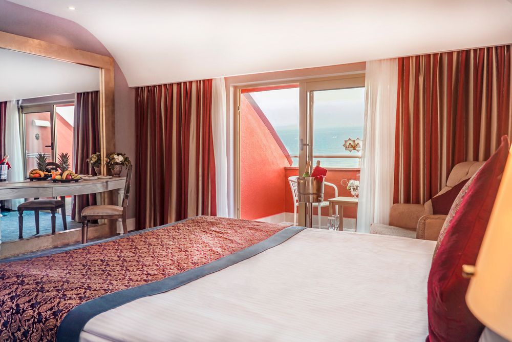 Royal Taj Mahal - 68