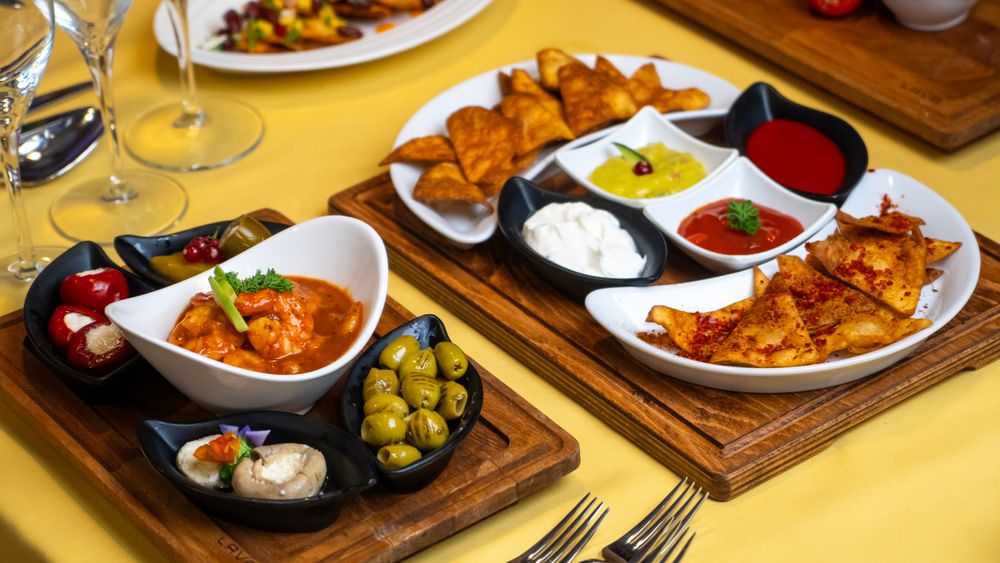 Royal Taj Mahal - 32