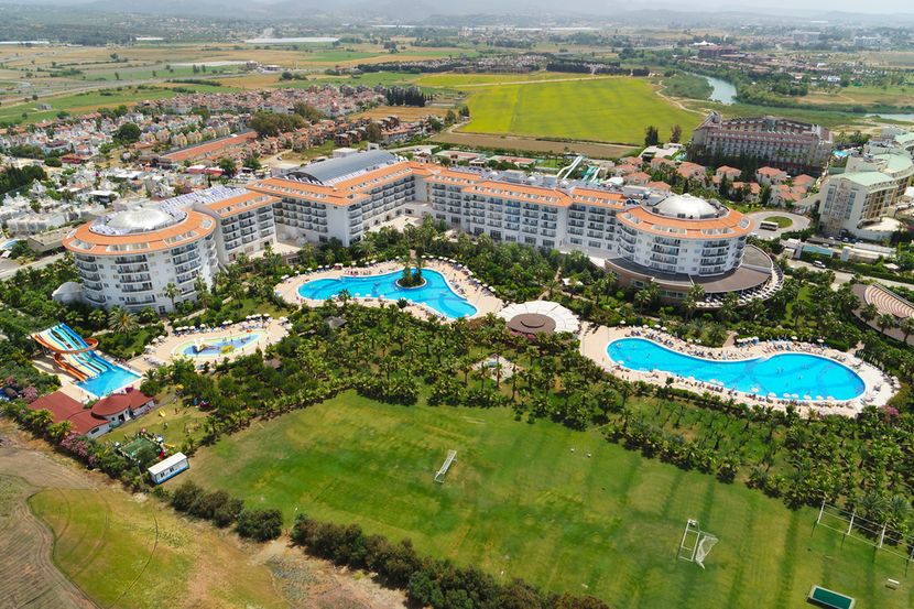 Seaden  Sea World Resort & Spa - 4