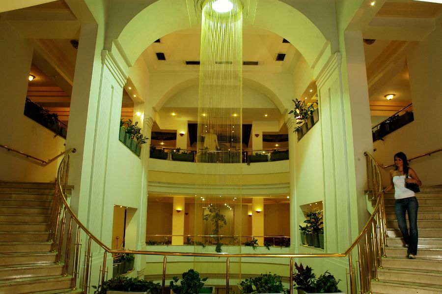 Adonis Hotel - 9
