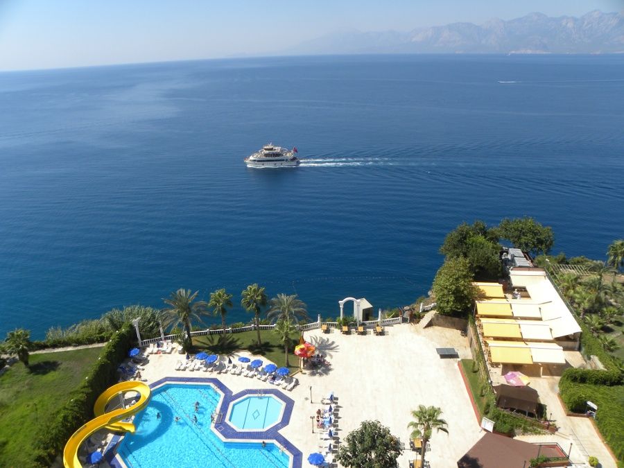 Adonis Hotel - 7