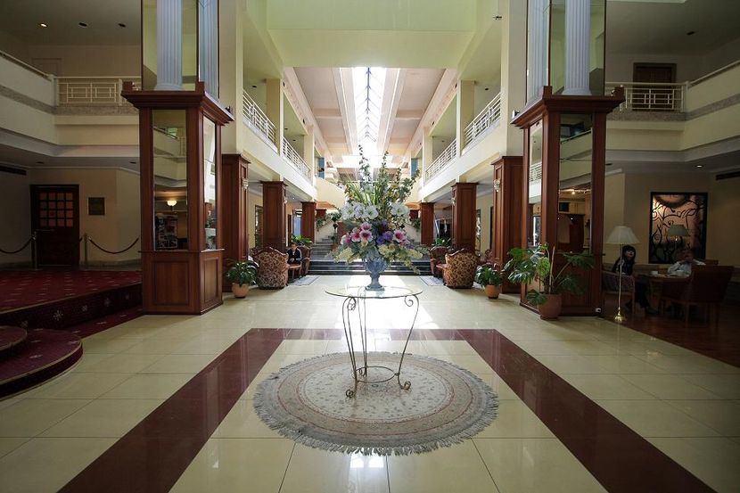 LE GRANDE PLAZA - 3