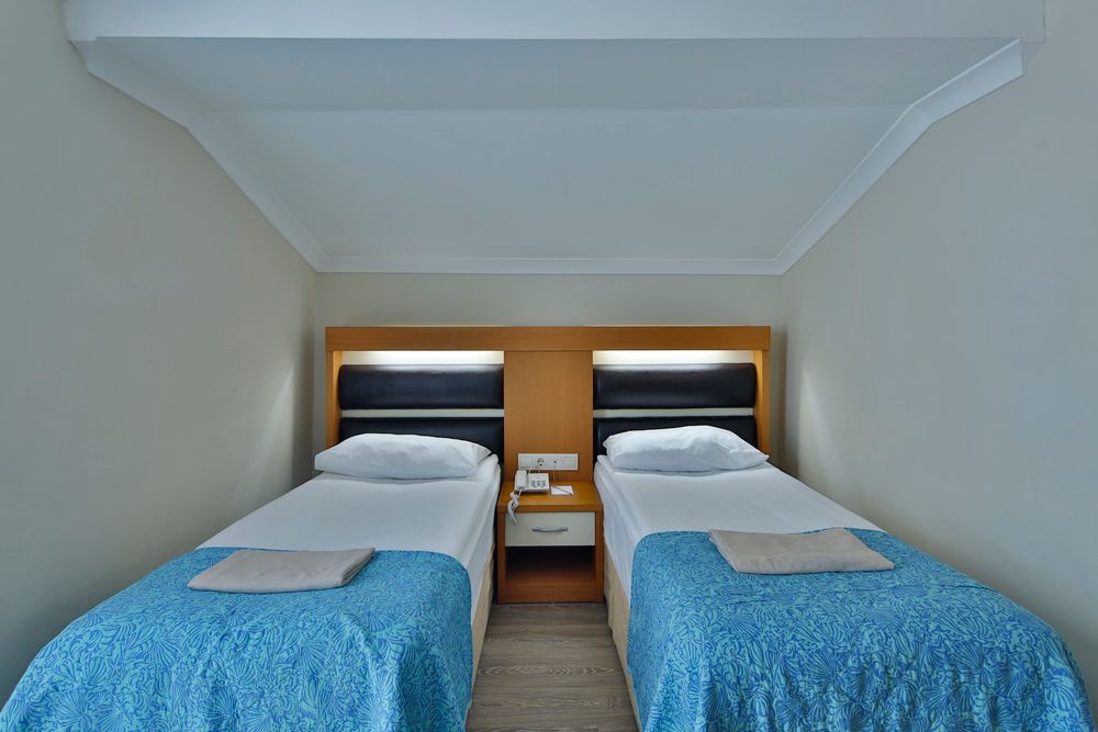 Crystal Flora Pearl Collection - 99