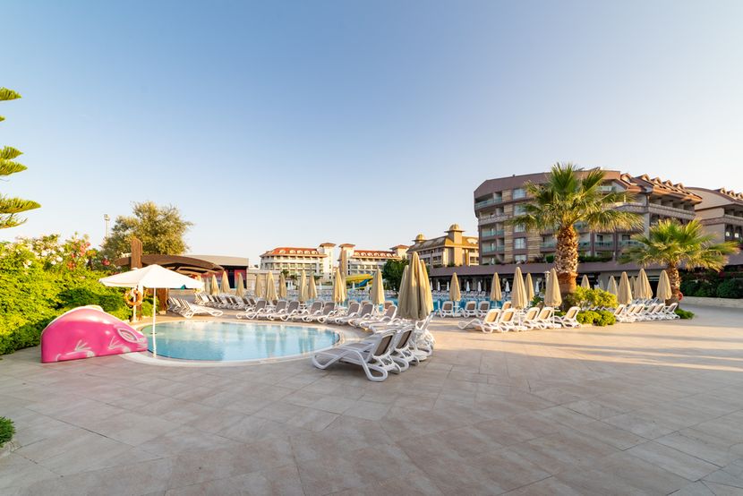 Seamelia Beach Resort - 3