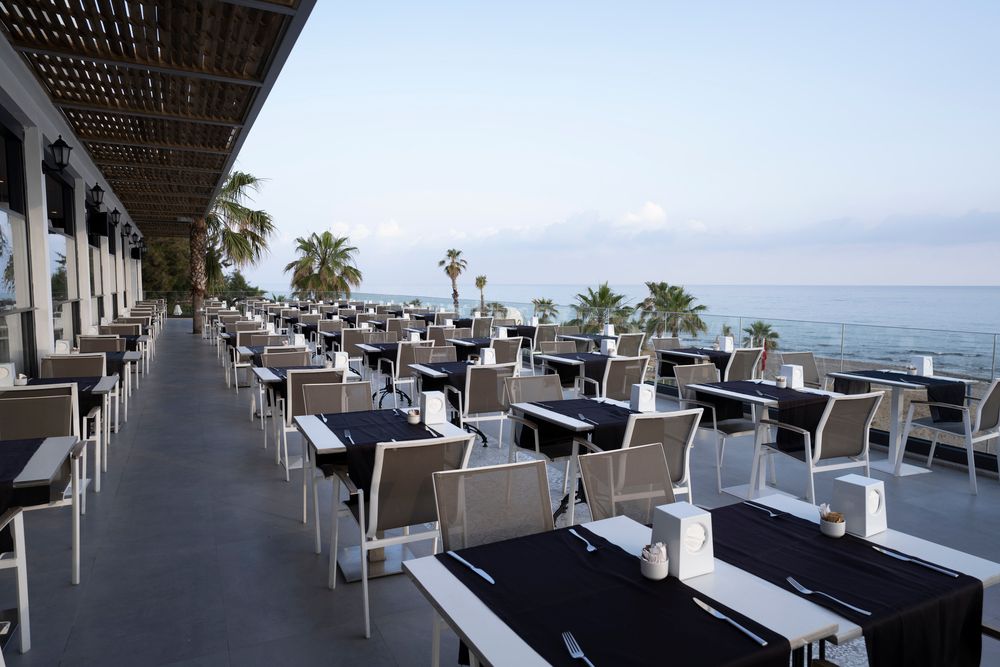 Flora Garden Beach (only adults 16+) - 37