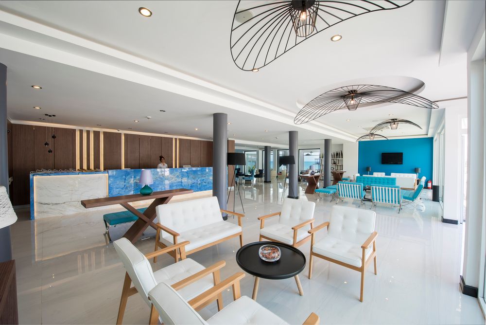 Flora Garden Beach (only adults 16+) - 31