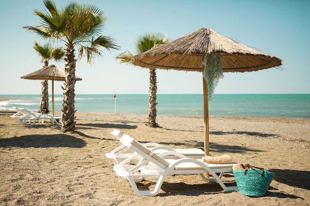 Flora Garden Beach (only adults 16+) - 22