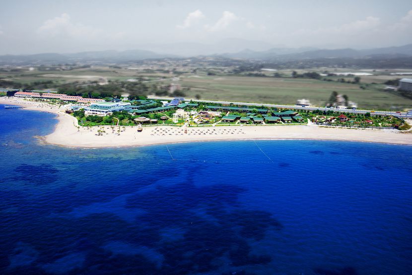 Flora Garden Beach (only adults 16+) - 2