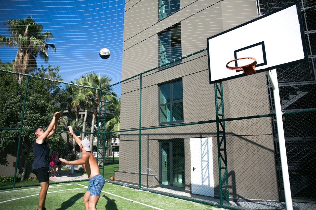 Sailors Beach Club - 52