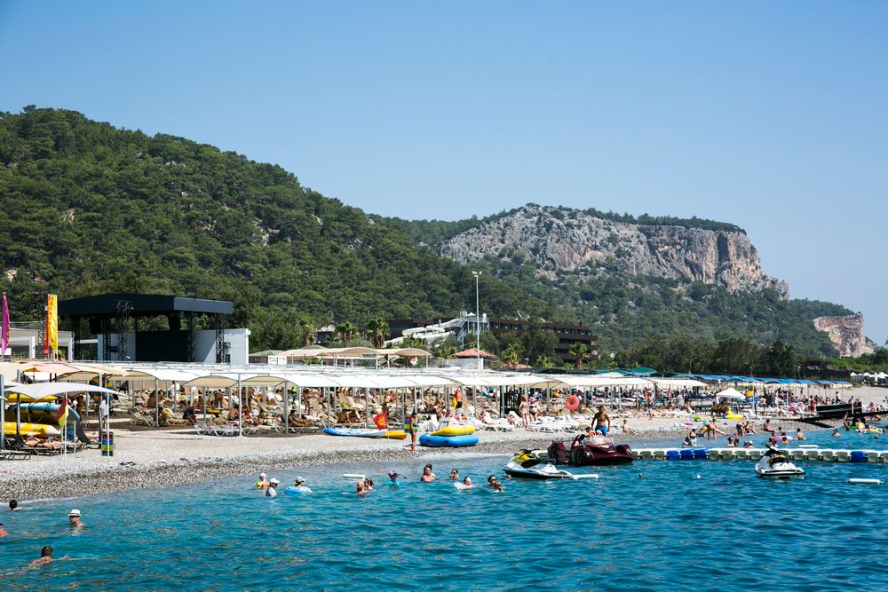 Sailors Beach Club - 20