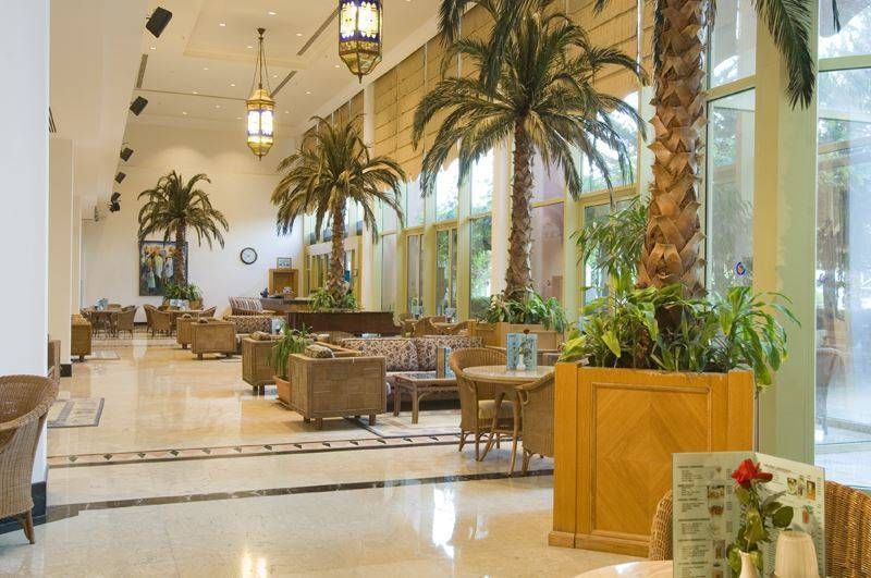 Sailors Beach Club - 1