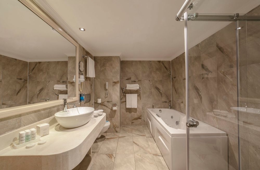 Hotel Turan Prince - 58