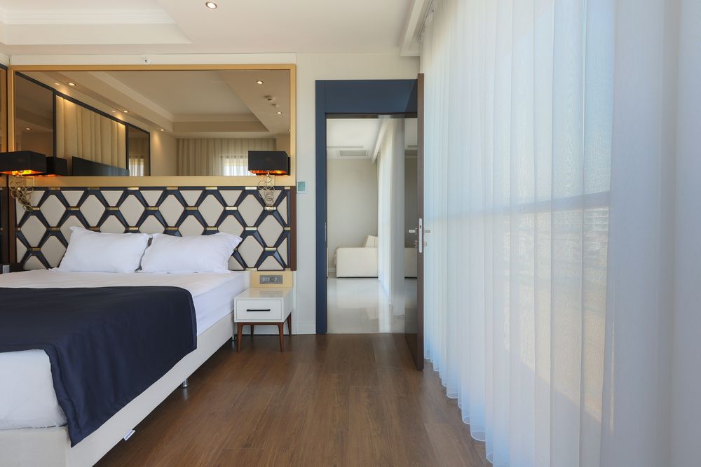 Serenity Queen Hotel - 76