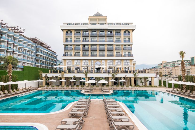Serenity Queen Hotel - 2