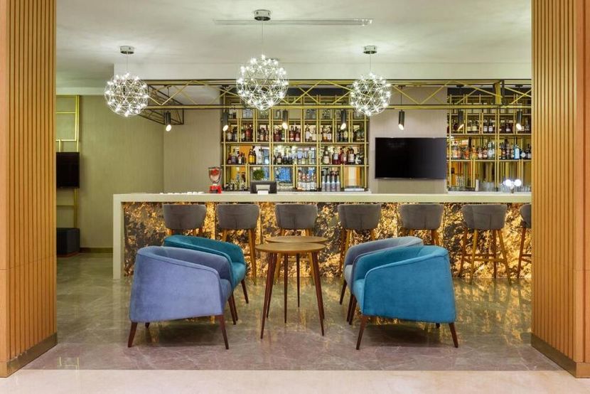 COURTYARD BY  MARRIOTT TASHKENT - 4