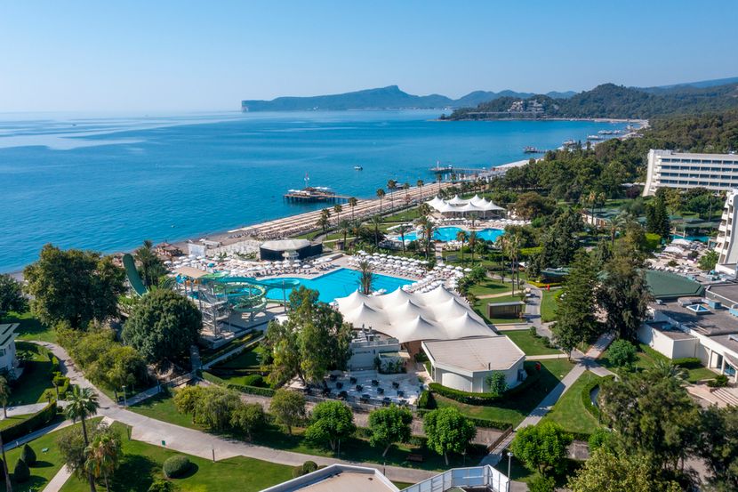 Mirage Park Resort - 5