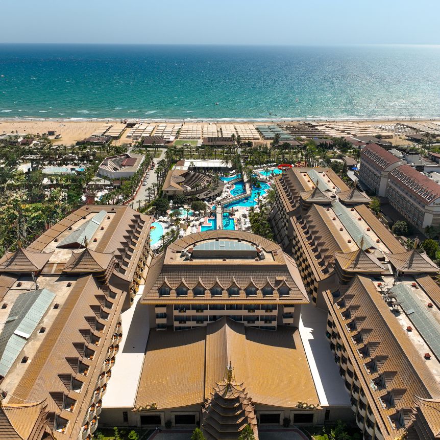 Royal Dragon Hotel - 3