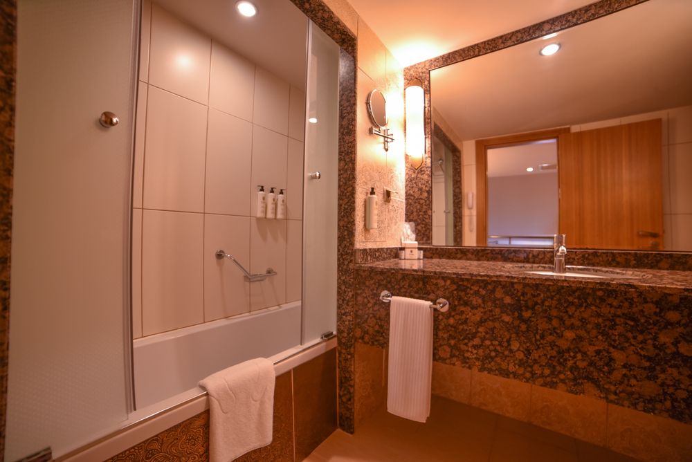 Royal Dragon Hotel - 55