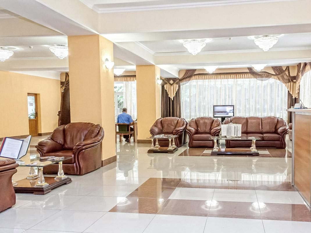 РОДНИК, санаторий - 10