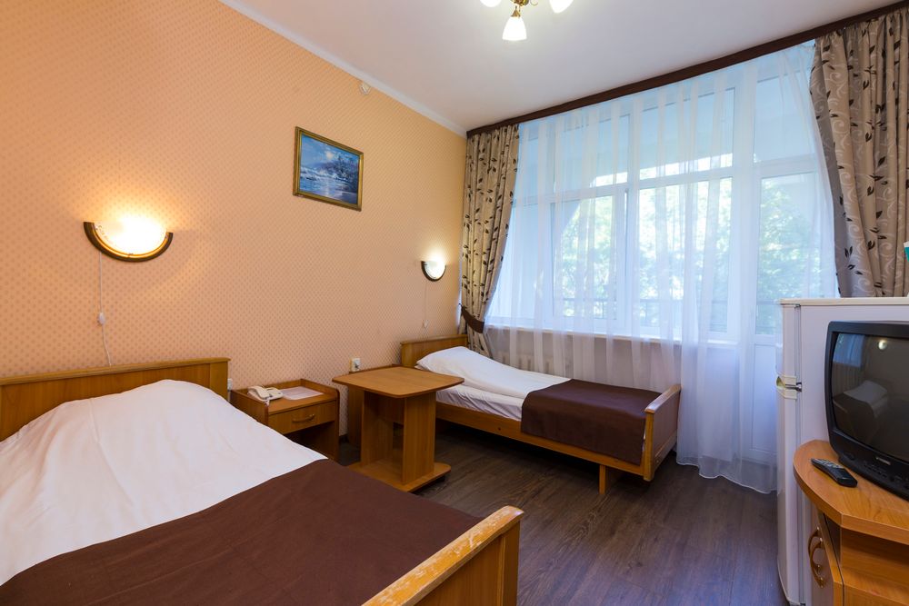 ИМ. 30-ЛЕТИЯ ПОБЕДЫ, санаторий (лечение детей с 14 лет) - 53