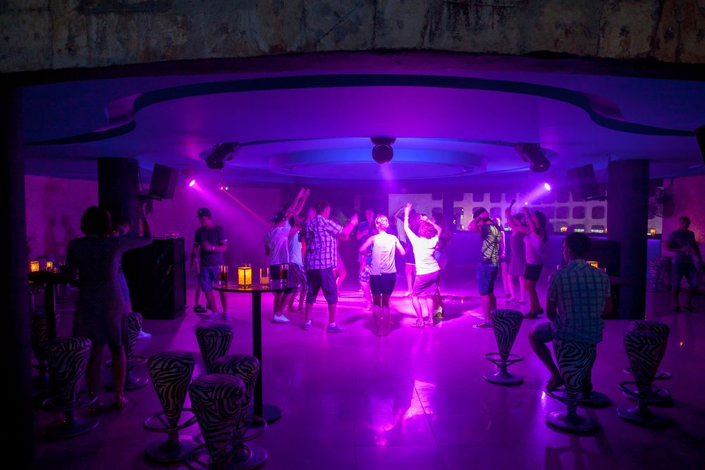 Club Hotel Turan Prince World - 89