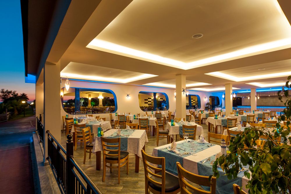 Club Hotel Turan Prince World - 79