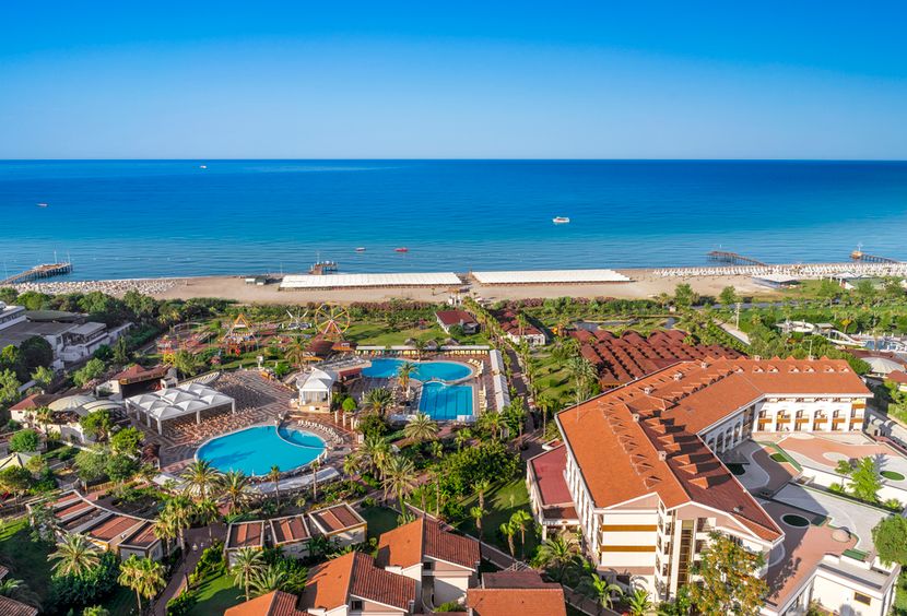 Club Hotel Turan Prince World - 4