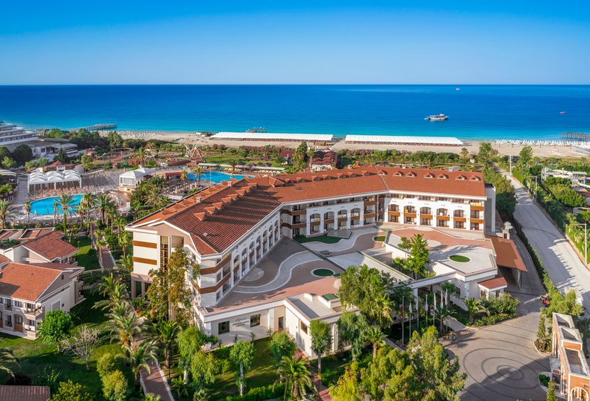 Club Hotel Turan Prince World - 3