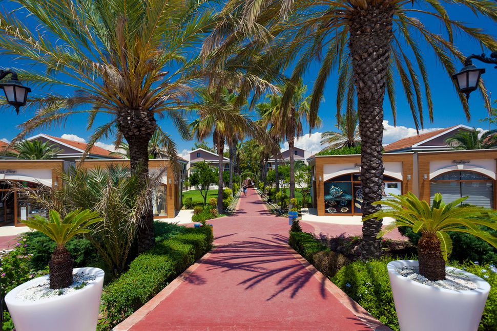 Club Hotel Turan Prince World - 45