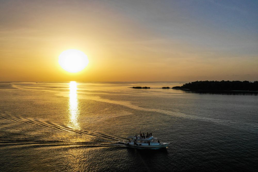 HOLIDAY INN KANDOOMA - 130