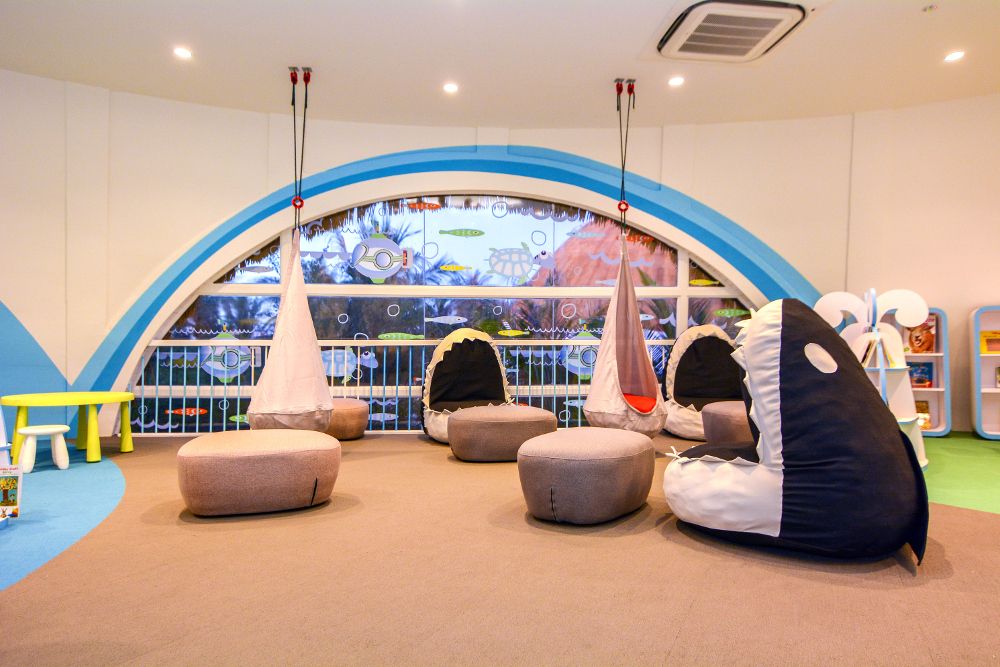 HOLIDAY INN KANDOOMA - 109