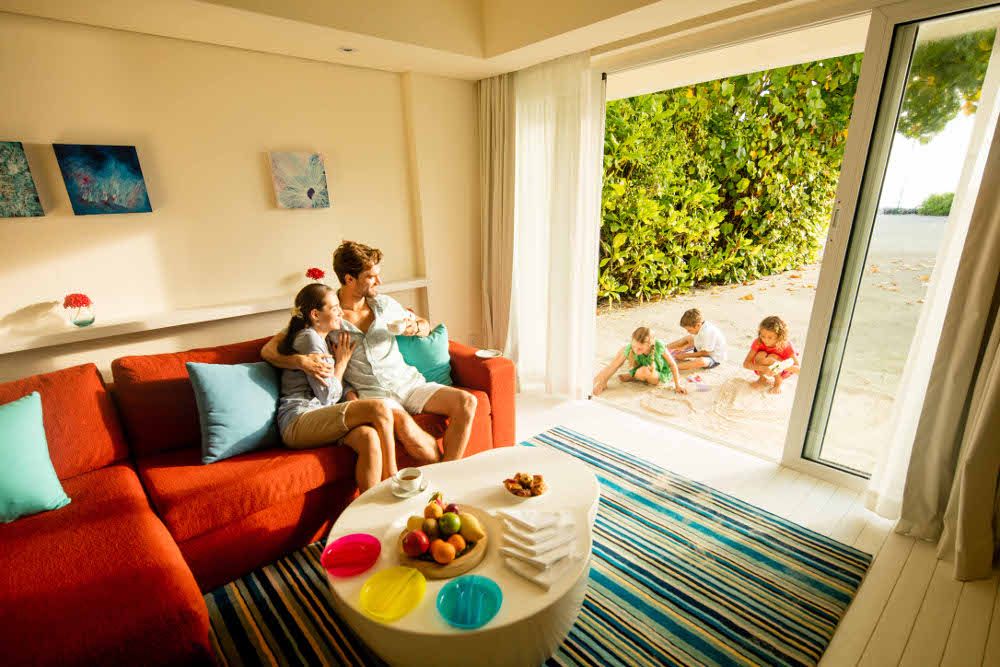 HOLIDAY INN KANDOOMA - 103